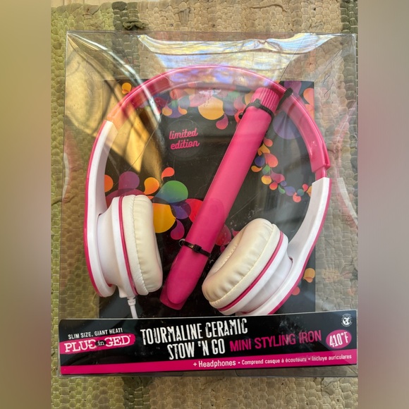 2 in 1 Headphones & Styling Iron
